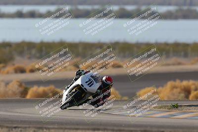 media/Dec-18-2022-SoCal Trackdays (Sun) [[8099a50955]]/Turn 14 (940am)/